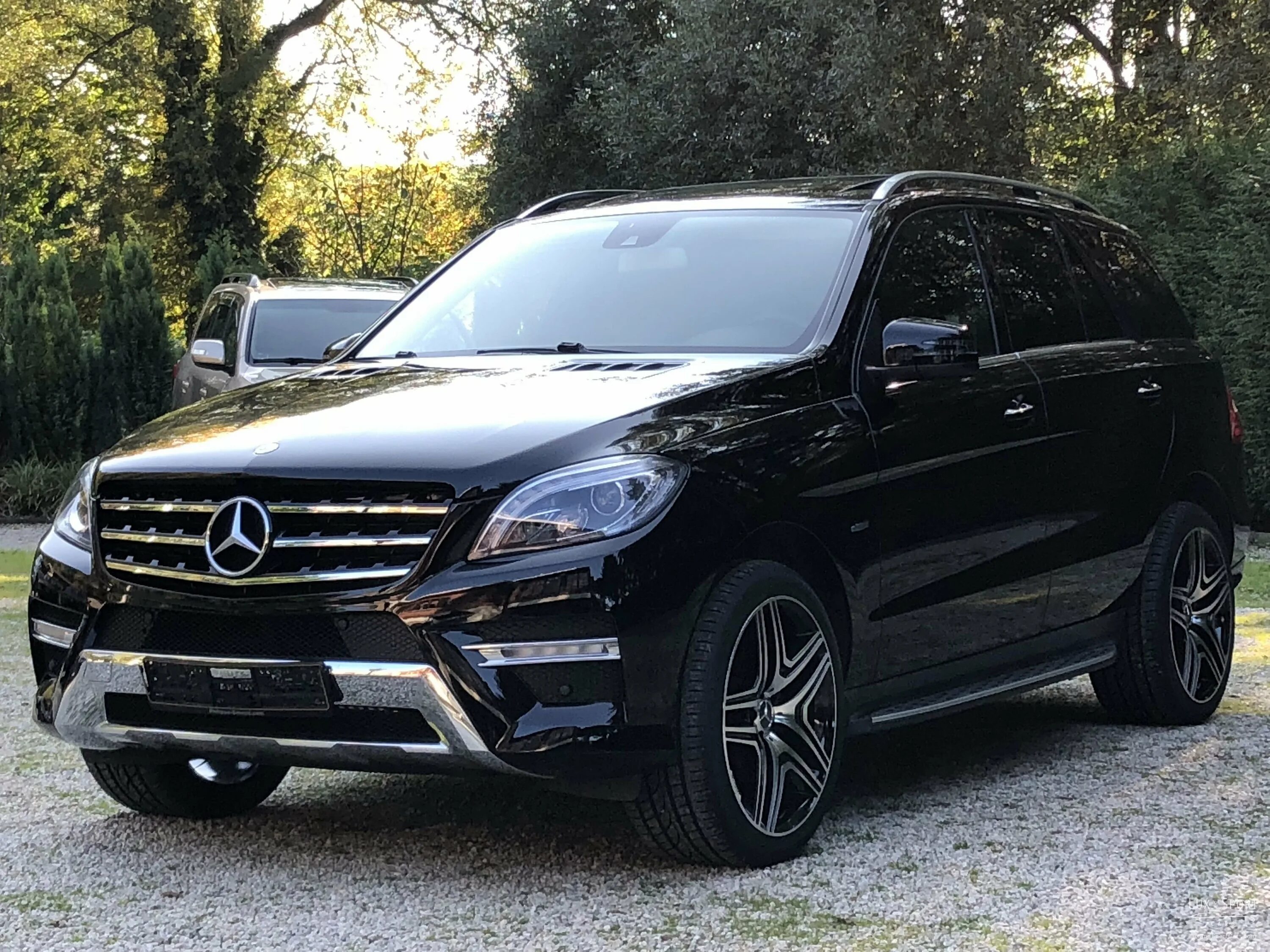 Мерседес-Бенц ml 350. Mercedes Benz ml 350. Mercedes Benz ml350 AMG. Мерседес мл 350. Мерседес 350 купить бу