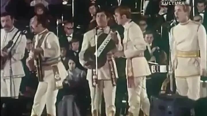 Песняры 1971. Ой рано на ивана слушать. Мулявин и виа песняры. Песняры рано на ивана. Песняры состав группы.