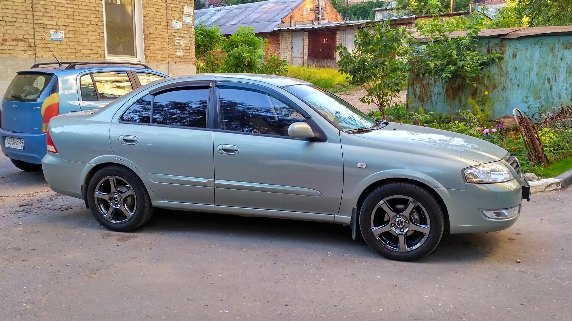 Альмера классик какие колеса. Nissan Almera Classic 205 55 16. Nissan Almera диски r15. Ниссан Альмера Классик r16. Ниссан Альмера Классик r15.