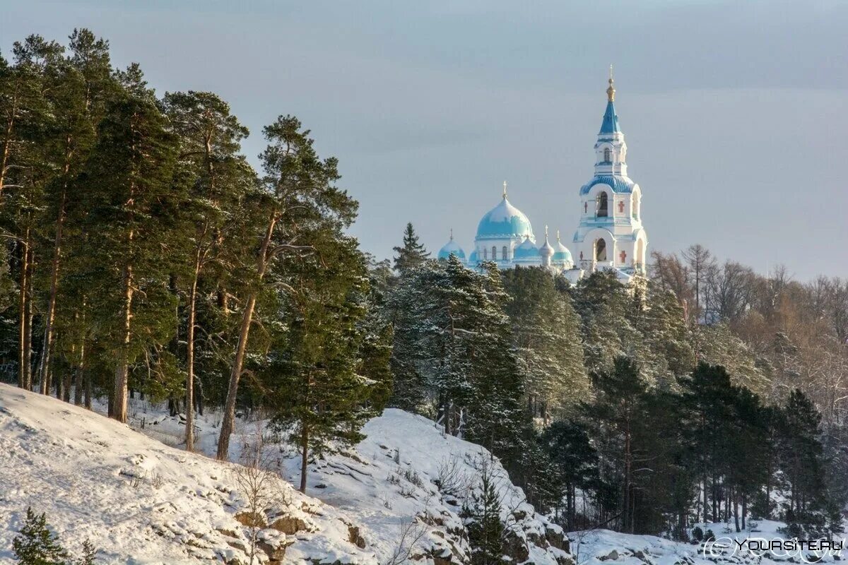 Валаамский монастырь православные монастыри. Спасо-Преображенский монастырь Валаам. Валаамский Спасо-Преображенский монастырь зимой. Карелия остров Валаам монастырь. Гора Фавор на Валааме.