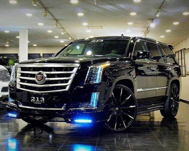 Cadillac Escalade 2018. Escalade 2018. Luxury SUV Cadillac Escalade. Cadillac Escalade Luxury.