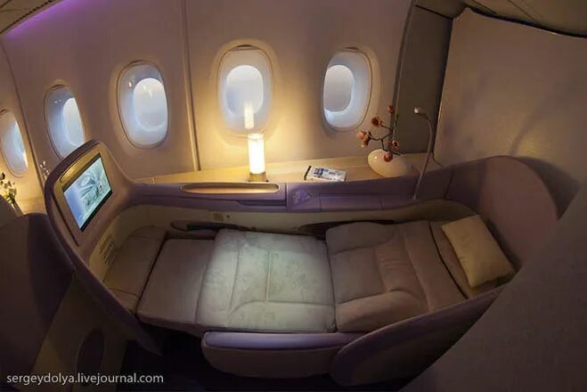 Как выглядит внутри airbus 380 A380 AirBus. Travel in Comfort. Luxury private jets, Airplane interior, Private