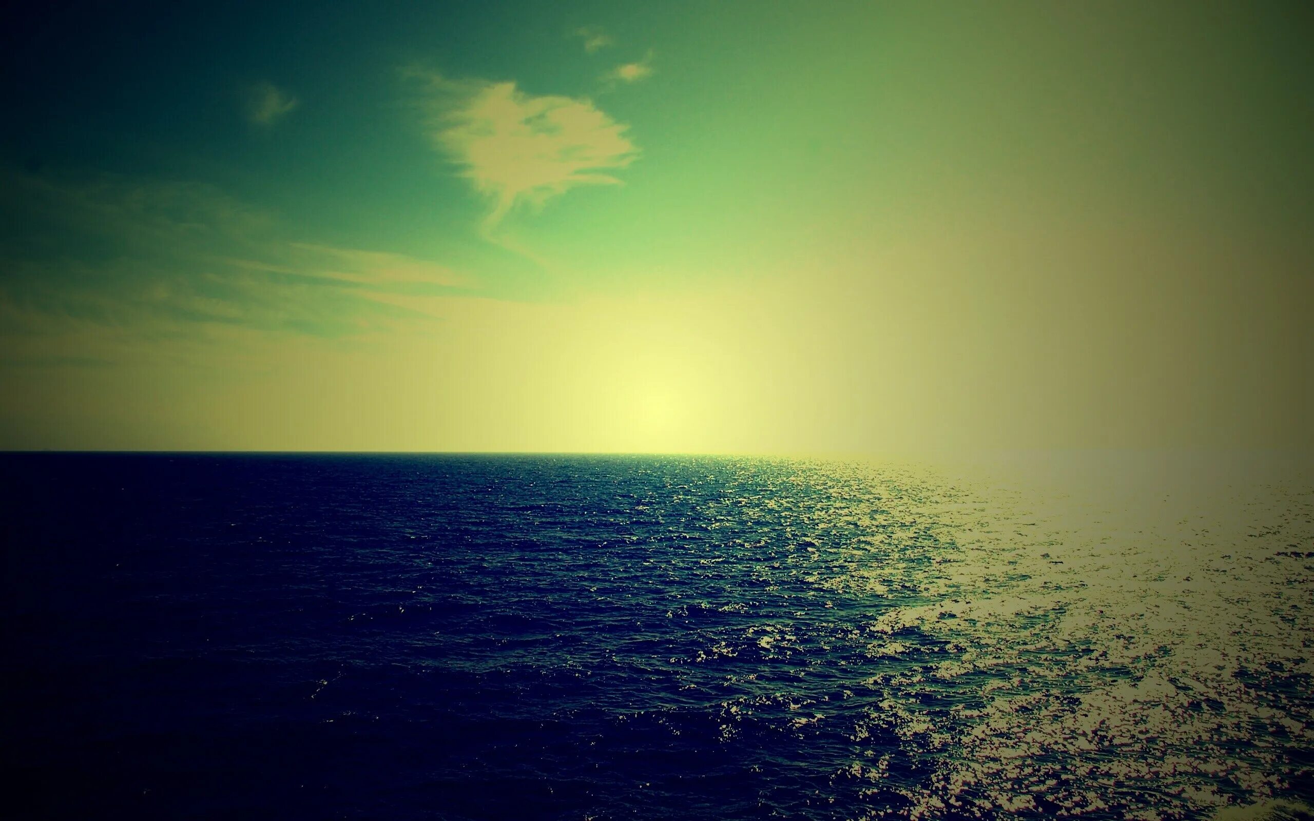 бескрайнее море предложение. бескрайнее море предложение. бескрайнее море предложение. море горизонт. парусник вдалеке.