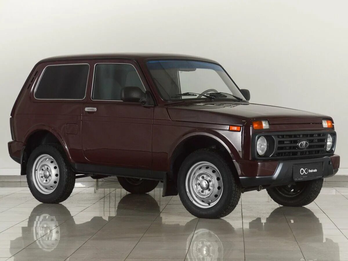 Lada 2121 niva 2012. ваз 2121 нива бордовая. ваз 2121 нива зеленая. лада-нива 4х4 самара. Lada 2121 2015.