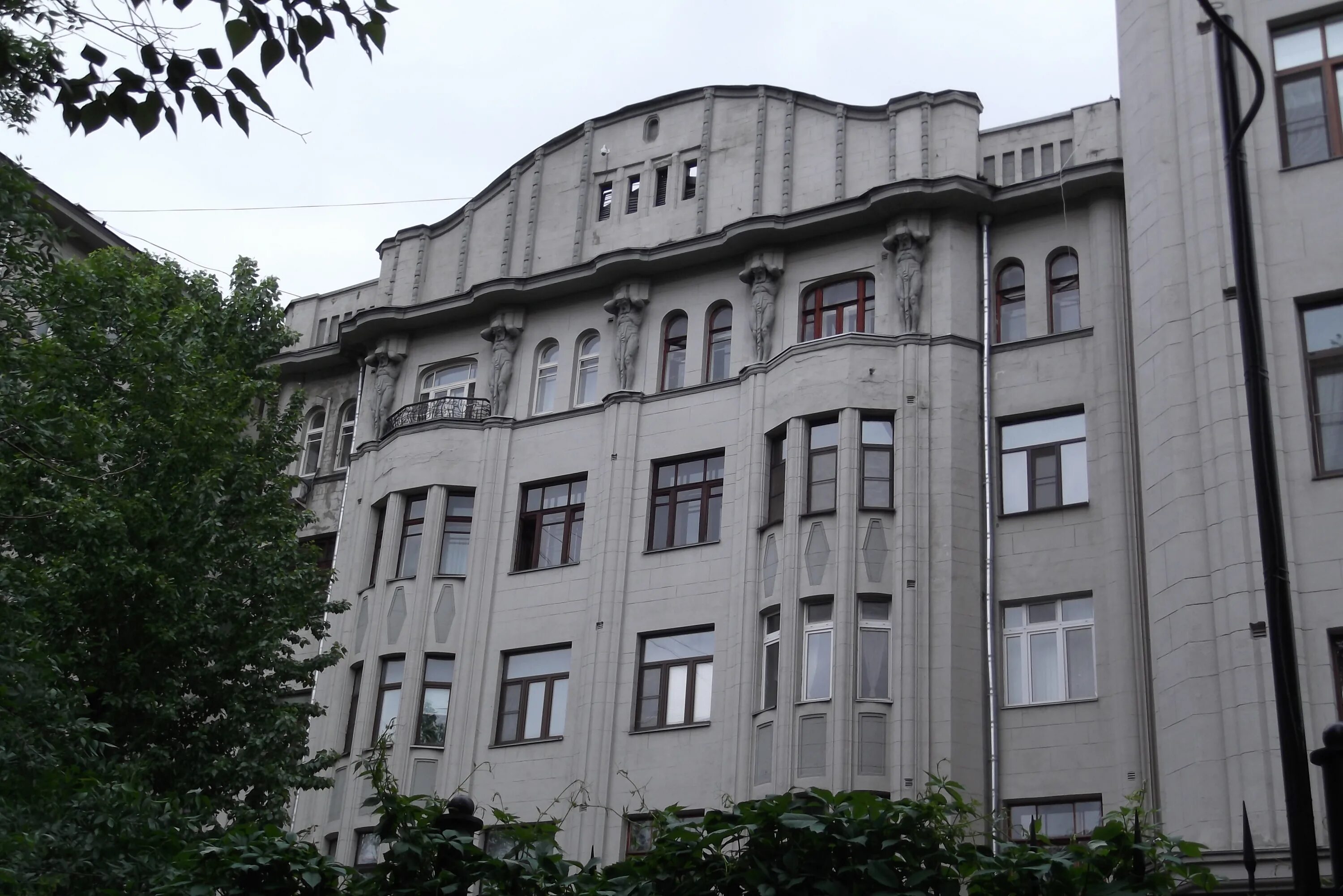 Дворцы, храмы и особняки: Дом национальностей расскажет историю Басманной слобод