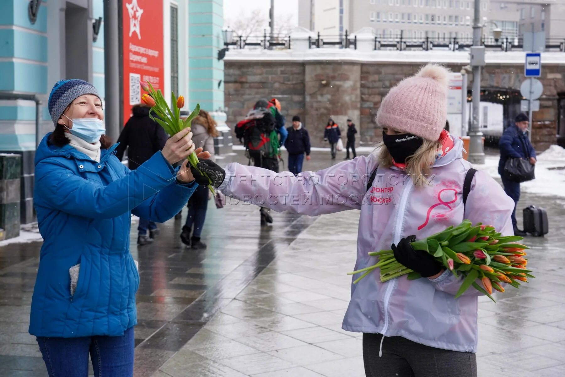 Где в москве будут раздавать цветы. Волонтерская АКЦИЯR 8 vfhfn.