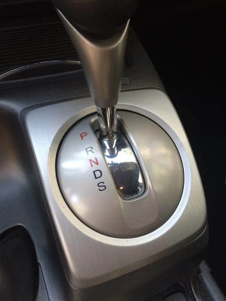 Как определить автомат или вариатор. Honda civic 2008 автомат робот. коробка автомат цивик 4д. хонда цивик 2008 автомат. honda civic 2002 седан акпп автомат.