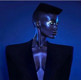 Grace jones photoshoot