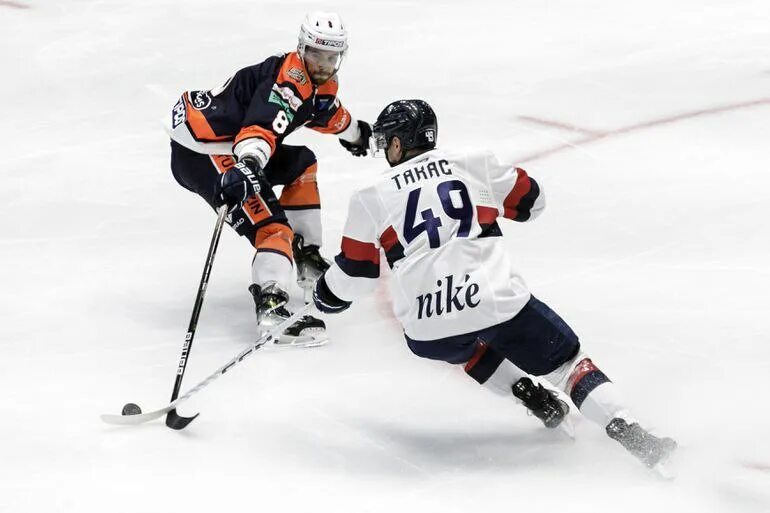 Слован (хоккейный клуб, братислава). Словацкая экстралига. Хоккей словакия экстралига. Хоккей словакия польша. Словакия экстралига до 20 лет.