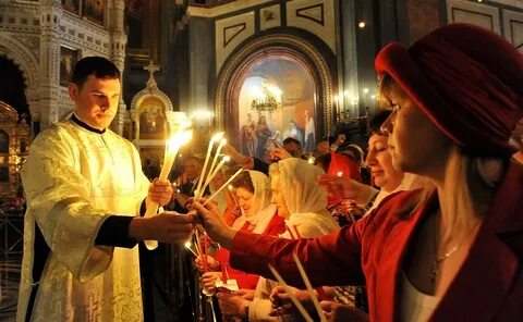Во сколько служба в церкви на пасху