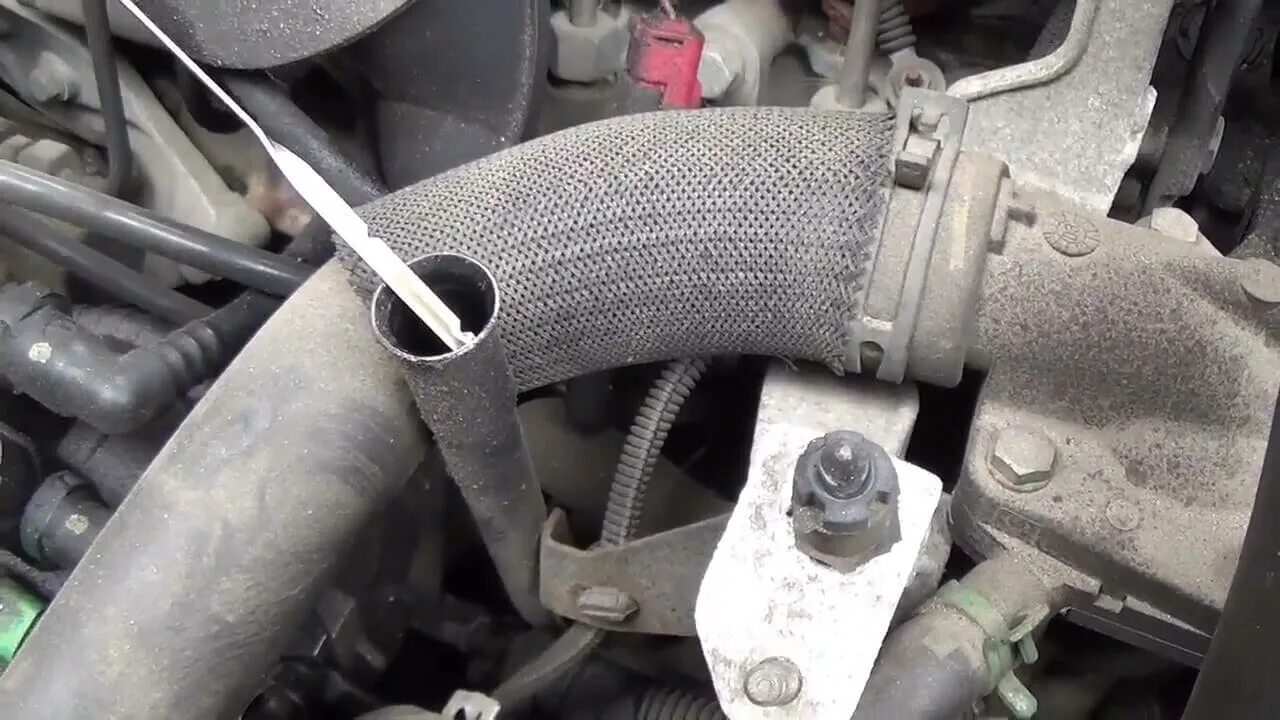 Масляный щуп пежо 307. Уровень масла пежо 307. Масляный щуп пежо 308. Датчик уровня масла пежо 307. Щуп акпп peugeot 307 2006.