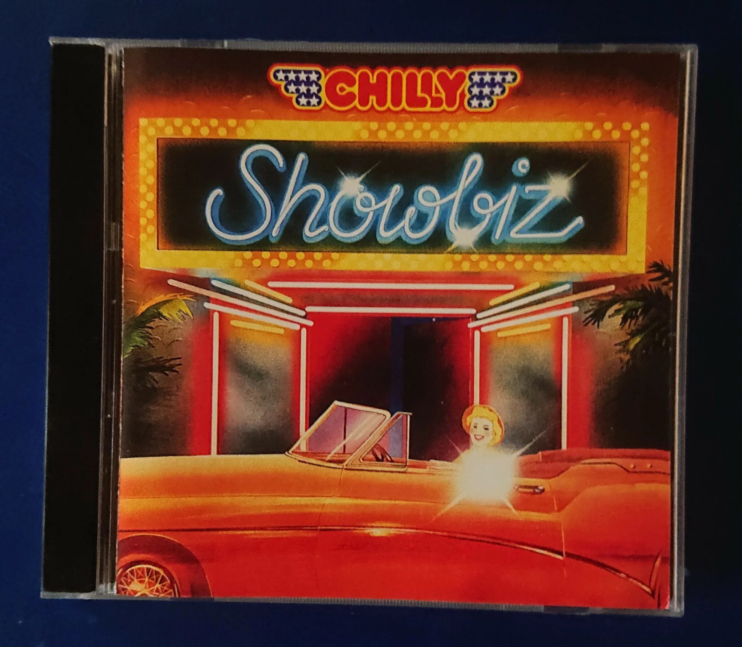 Chill us. Chilly showbiz 1980. Chilly showbiz 1980 CD. Chilly 1980 showbiz LP. Chilly "showbiz".