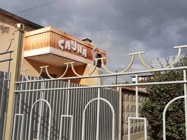 Сауна сфера орск. Станиславского 45 орск. Тагильская улица баня орск. Сауна на котовского 18/1. Полог в бане возле печи.