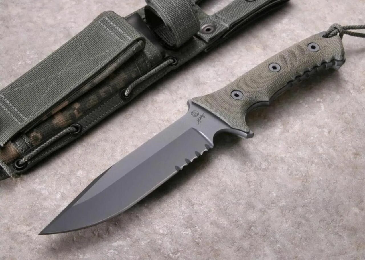 Army knives