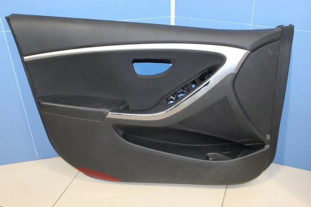 Подходит ли задняя дверь hyundai i30 первое поколения на второе. Передняя дверь хендай внутри i30. Hyundai i30 2 дверка. 760032s020. Дверь hyundai i20 изнутри.