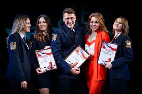 Академия поступление