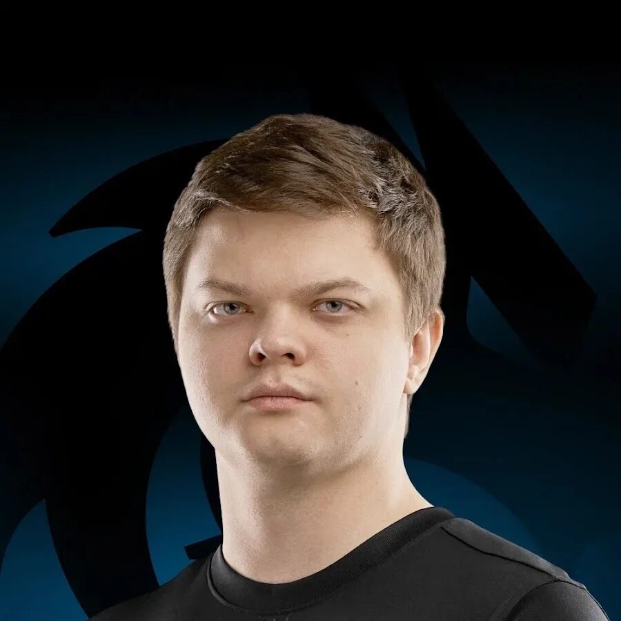 Стас сильвернейм. Silvername. Сильвернейм. Владислав «silvername» синотов. Сильвернейм тим спирит.