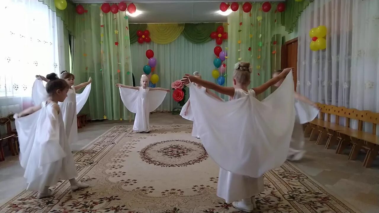 Танец птиц в детском саду видео