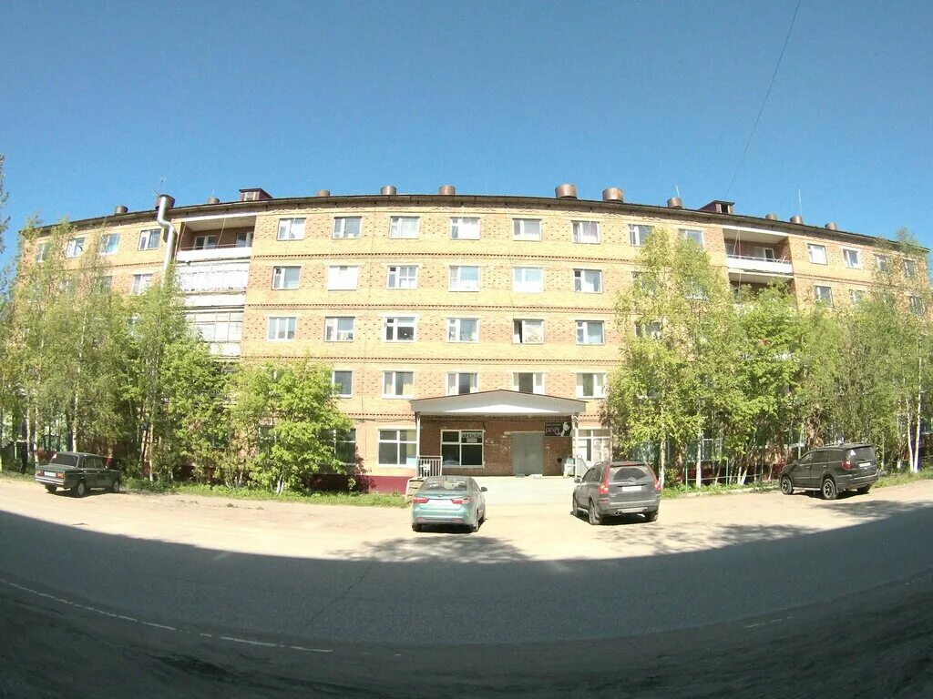 Печора 4. Школа 10 печора. Печорская 4 сыктывкар. Гостиница центральная печора. Правый приток печоры.