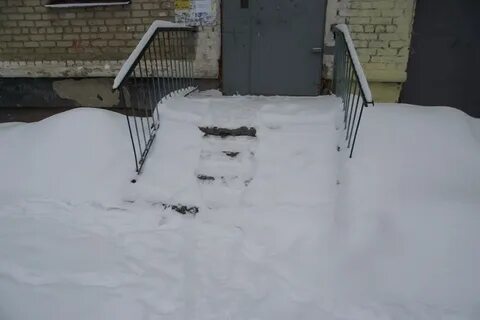 Белый снег заметает подъезды козерог начинает разбег