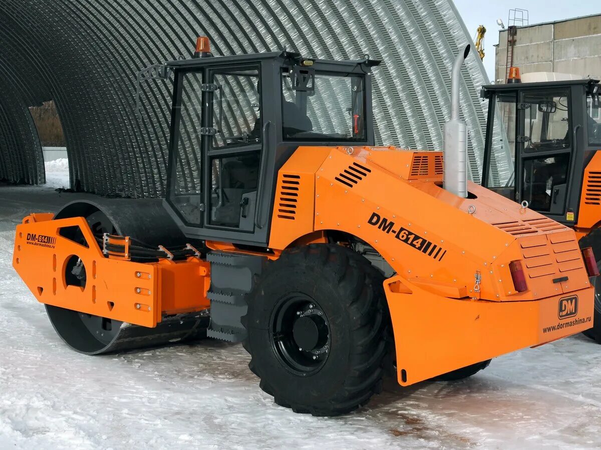 Каток грунтовый sdlg rs7120. Моаз каток. Грунтовый каток дм 614. Грунтовый каток dm-614. Грунтовый каток dm-614.