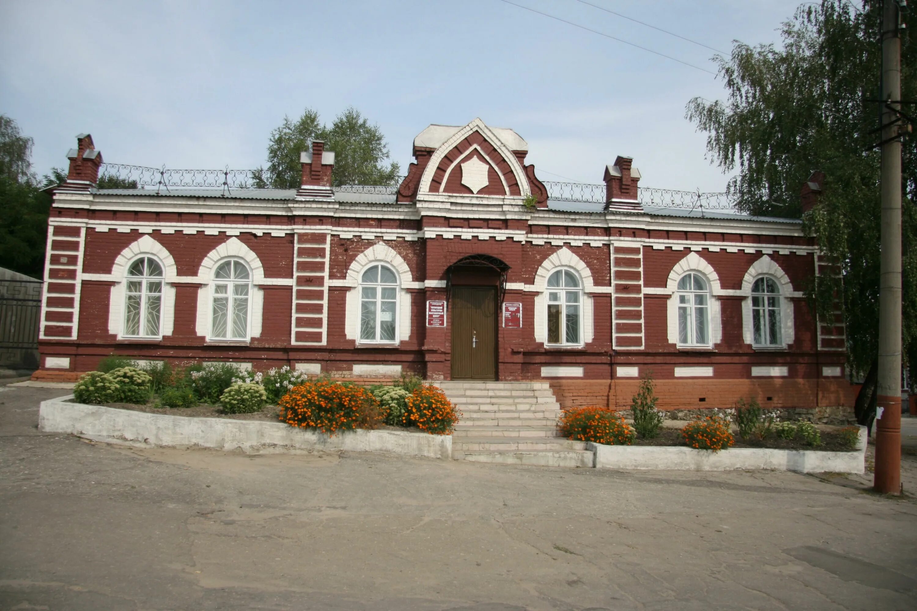 Сайты г кузнецк. Музей воинской славы Кузнецк. Краеведческий музей Кузнецк. Г Кузнецк Пензенская область музей. Музей воинской славы в городе Кузнецк.