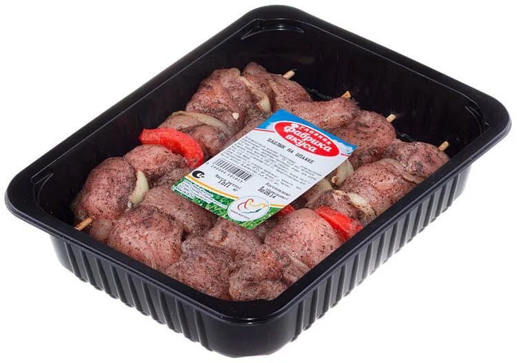 Мясные полуфабрикаты упаковка. Упаковка мяса в лотки. шашлык полуфабрикат. мясные полуфабрикаты. полуфабрикаты в упаковке.
