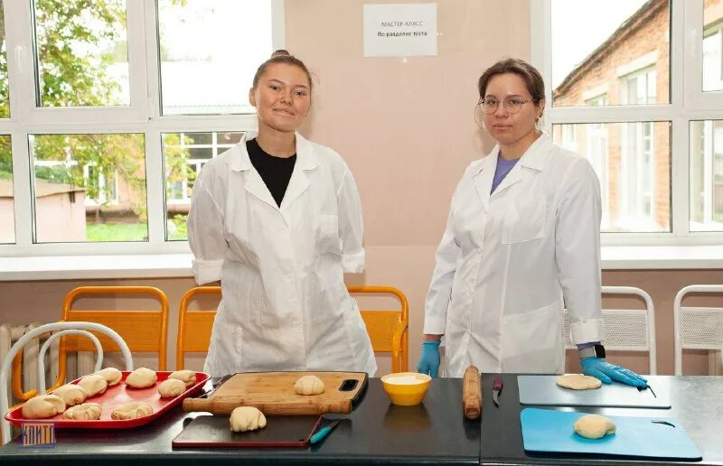 Кемгу колледж промышленных информационных. Кемгу колледж кемерово. Терешковой 35 кемерово. Среднетехнический факультет кемгу. Кемгу-советский проспект 73.