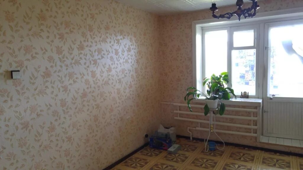 Дешевая квартира. Фабрика калинина александров. Жулева 1/1 александров. Снимат квартира александров. Авито недвижимость александров.