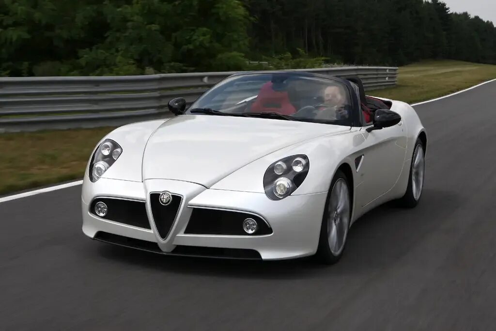 Альфа ромео 8с. Alfa romeo 8c spider. Alfa romeo 8c. Альфа ромео 8с. Альфа ромео 8с.