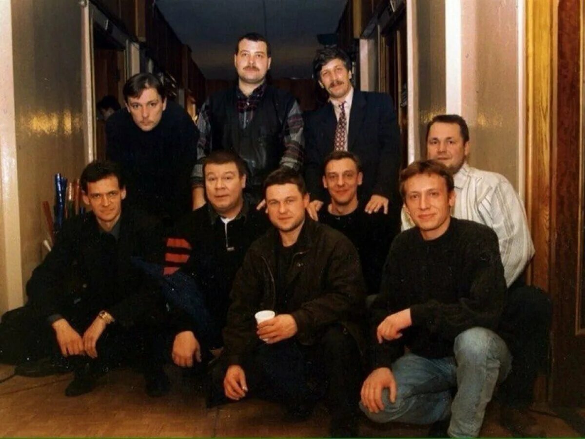 Сколько лет улице разбитых фонарей. Улицы разбитых фонарей 90-е. улицы разбитых фонарей 1998.