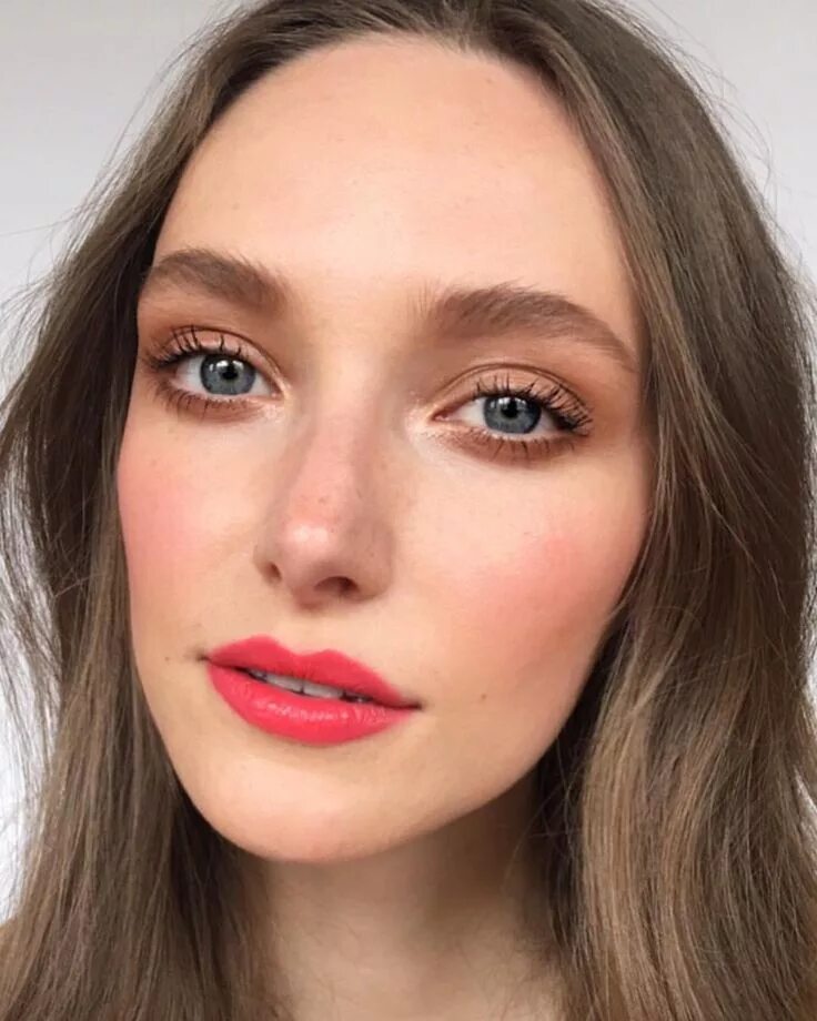 Макияж в стиле baby face. Весенний макияж глаз. Повседневный макияж. Макияж бебриной. Макияж.