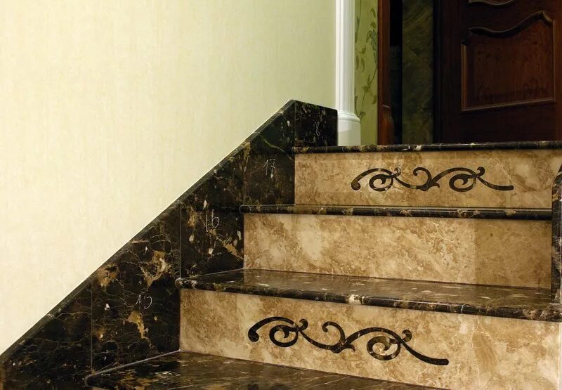 Ступень подступенок из керамогранита. Kerama marazzi ступени. Керама марацци ступени для лестницы в доме. Эстима ступени керамогранит 1200х300. Ступени для лестницы из керамогранита 1200х300.