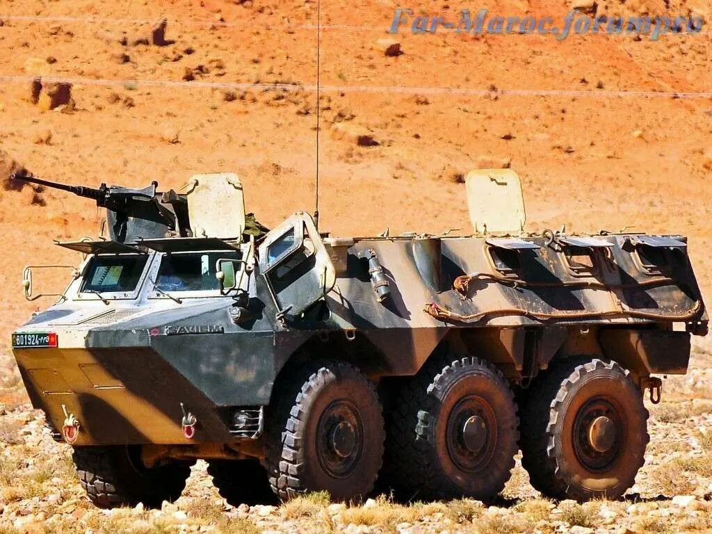 Бтр vab. БТР VAB 6x6. VAB 4x4 APC. VAB бронетранспортёр. БТР VAB 4x4.