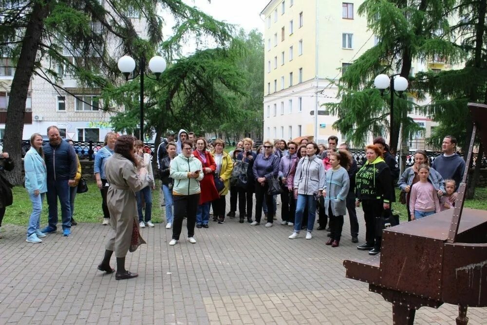 Город киров надпись. Никульчино 6 августа 2017. Киров вятка население. День города киров. День города киров 2024.