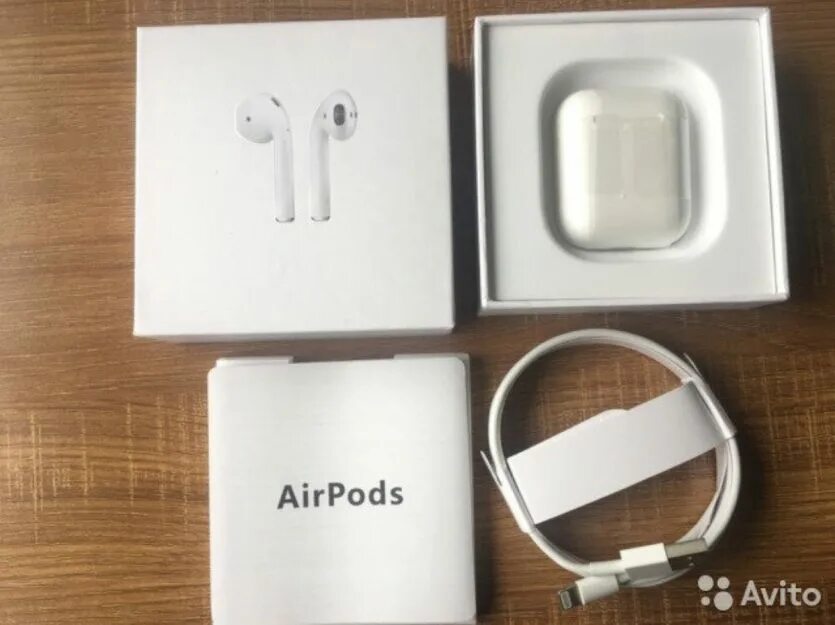 Как отличить эйр подс. Apple airpods 2 коробка. airpods 2 копия. air pods pro 2 коробка. оригинальная коробка аирподс и реплика.