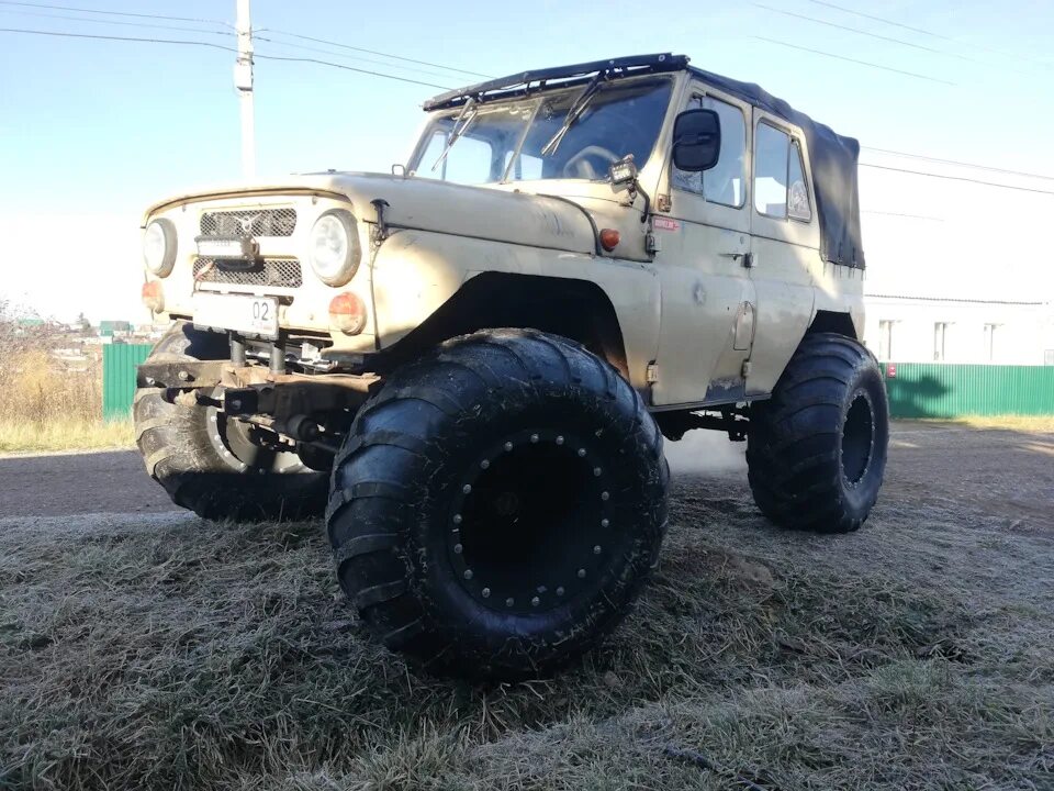 Ободрыши кф 97 на уаз. Вездеход из уаза. Колеса кф 97 на газ 66. Уаз 469 на ободрышах. Уаз 469 на ободрышах.