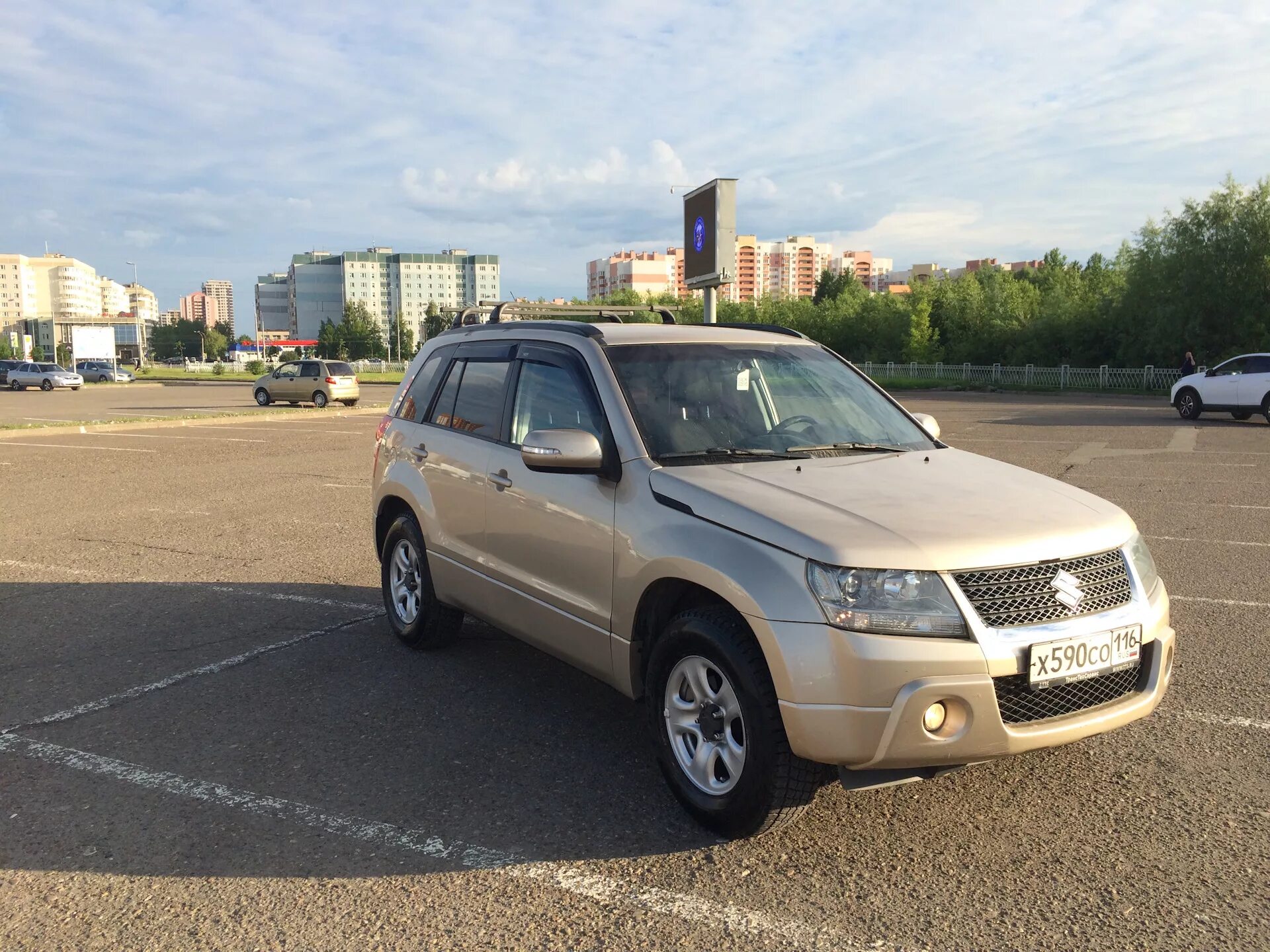 Сузуки гранд витара серебристая. Гранд витара 2. Suzuki гранд витара 2008. 0 2008г. Suzuki vitara 2008.