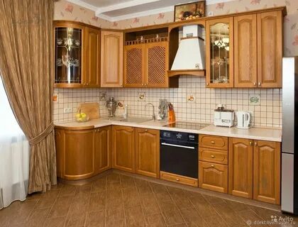 Кухонный гарнитур недорого из массива дерева