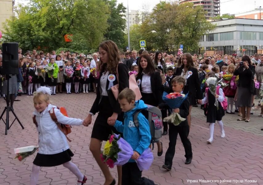 Гбоу 2107. Школа 2107 Комарова. ГБОУ школа 2107 Гиляровского. Школа 2107 Гиляровского 21. Школа 2107 Москва Щепкина.