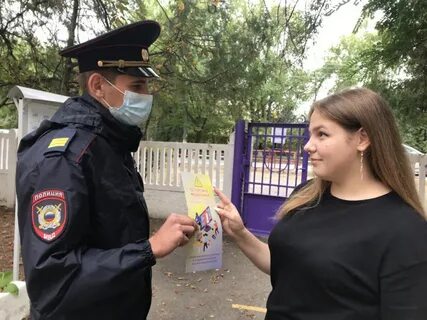 Жители полицейские