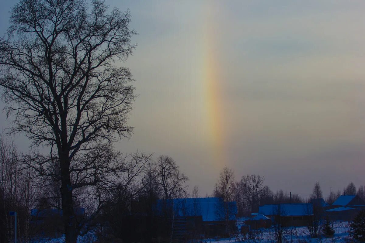 красивая двойная радуга. радуга в минске. двойная радуга примета. вертикальная радуга зимой. увидеть радугу зимой примета.