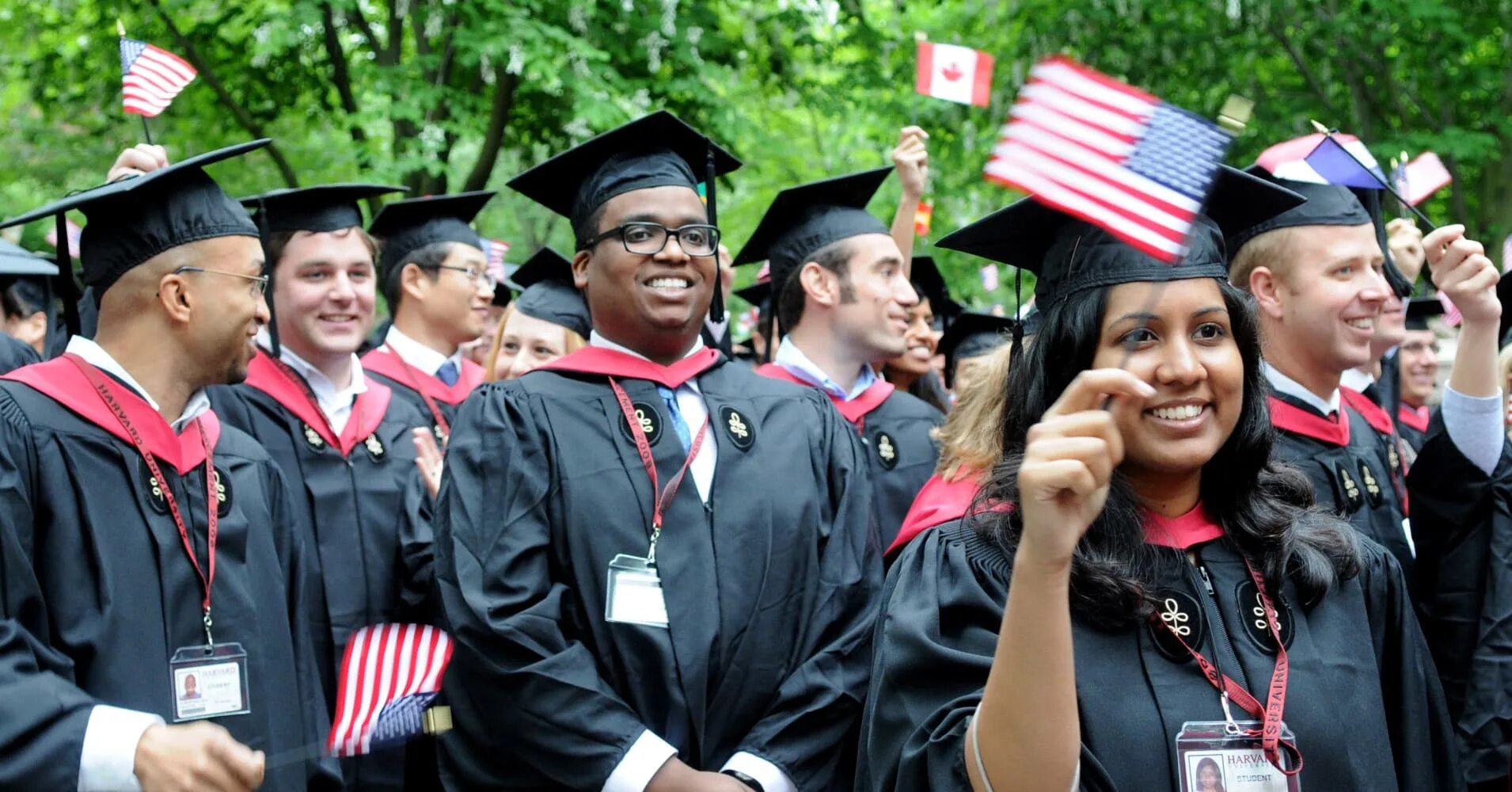 Cheap universities. Бизнес школа онлайн. Лондонский королевский университет холлоуэй в лондоне. Cheap universities. Старшая школа в канаде.