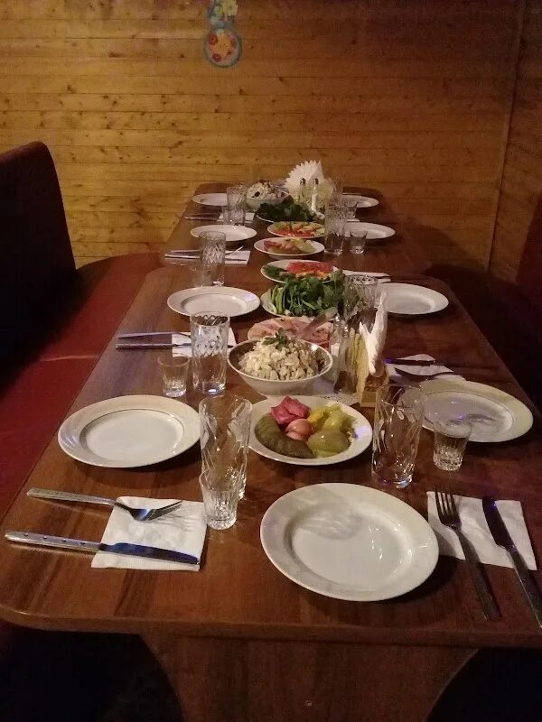 Ресторан река архангельск. Кафе архангельска отзывы. Кафе архангельска отзывы. Кафе вельвет архангельск. Кушать подано архангельск.