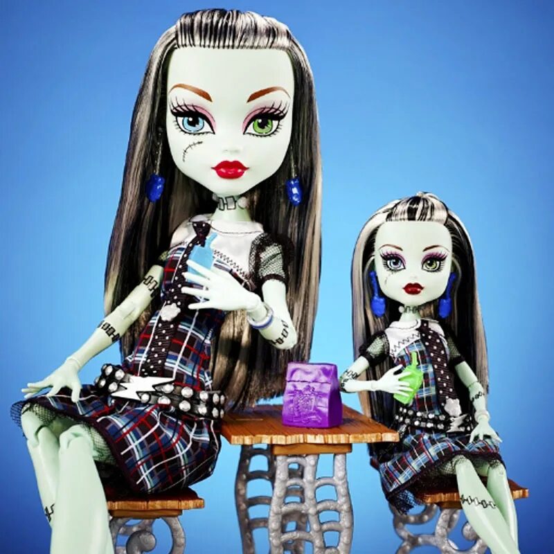 Хай высокий. Фрэнки Штейн. Фрэнки Монстер Хай кукла. Куклы Monster High Фрэнки Штейн. Монстр Хай кукла Френки Базовая.