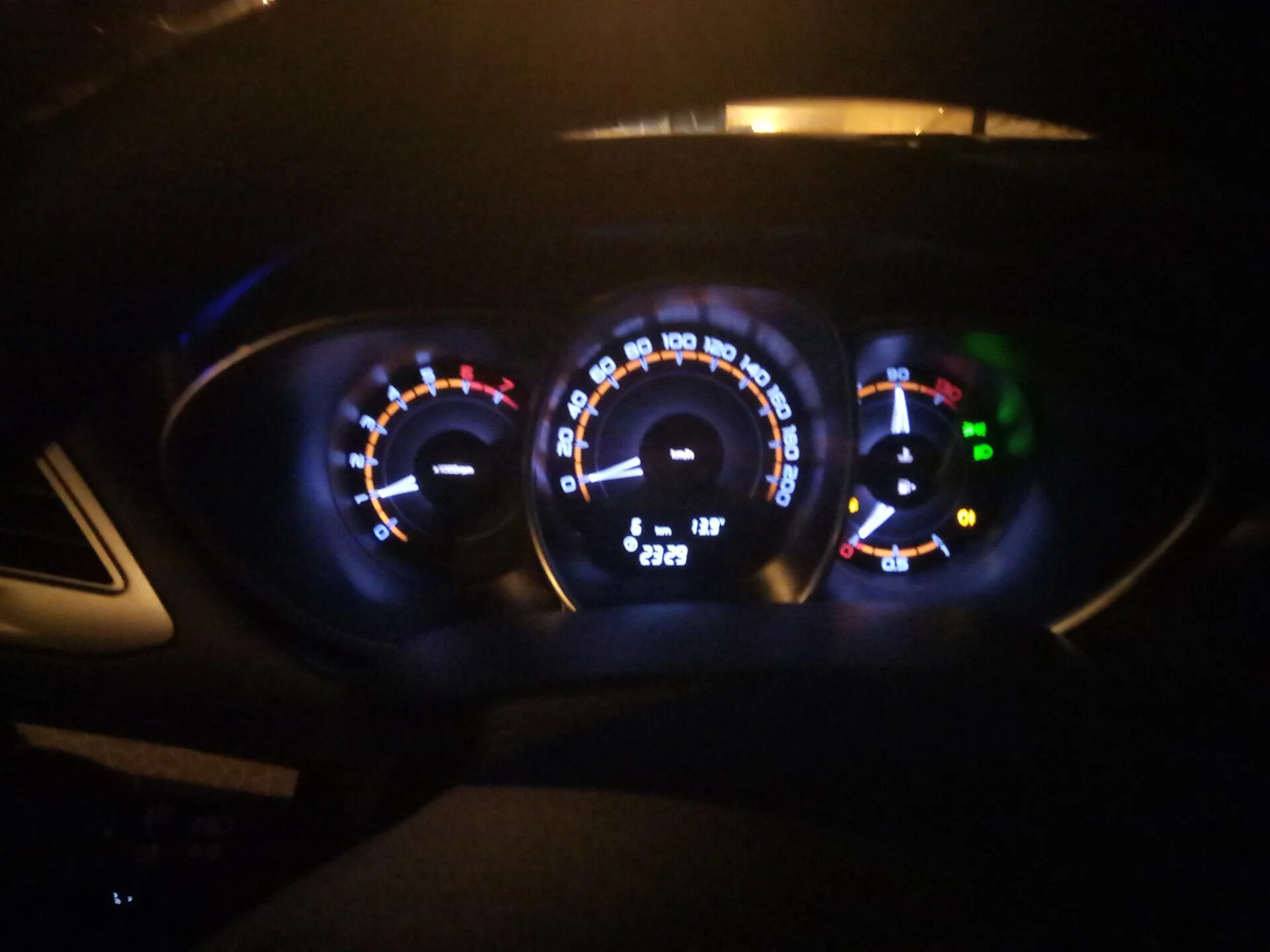 Панель приборов эмгранд ес7. Geely emgrand 7 приборная панель. Панель приборов джили эмгранд ес7. Приборная панель джили эмгранд. Панель приборов эмгранд ес7.