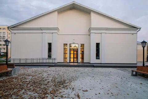Манеж звенигород фото