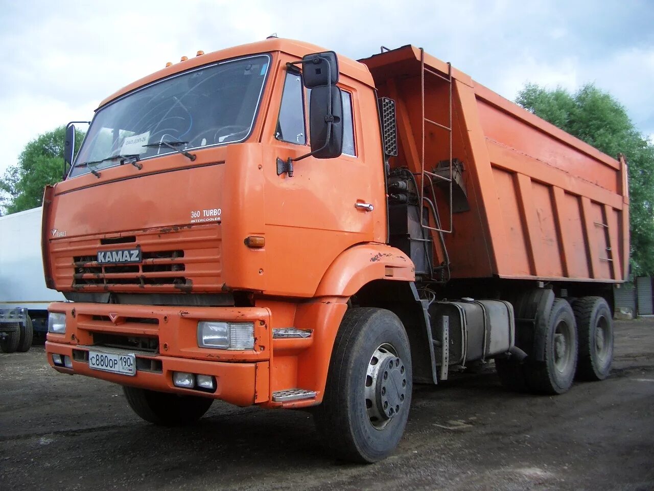 Камаз 65115 6520. КАМАЗ самосвал KAMAZ-6520. КАМАЗ 6520 самосвал. КАМАЗ 6520-43 самосвал. КАМАЗ 65115 И 6520.