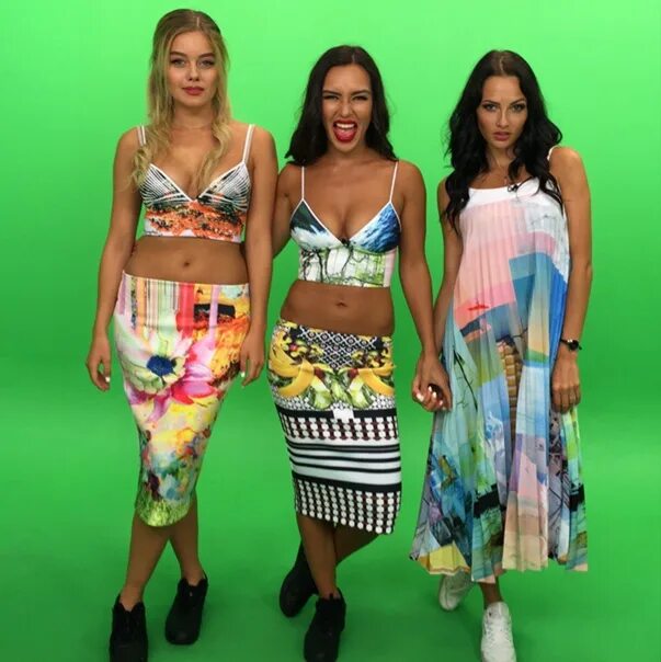 Муз чарт 2015. Группа serebro. муз тв чарт 2015 серебро. серебро 2015. серебро муз тв чарт 2017.