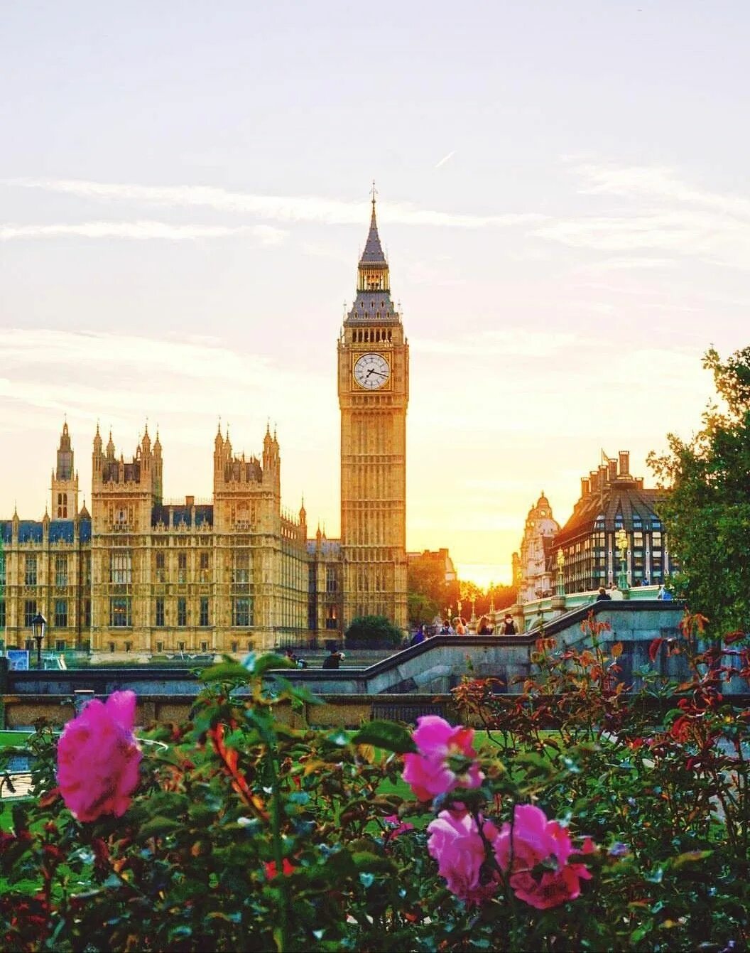 A place in britain. Биг Бен (Великобритания). Биг Бен в Англии Биг Бен в Англии. Достопримечательности Англии Биг Бен. Великобритания Биг Бен панорама.